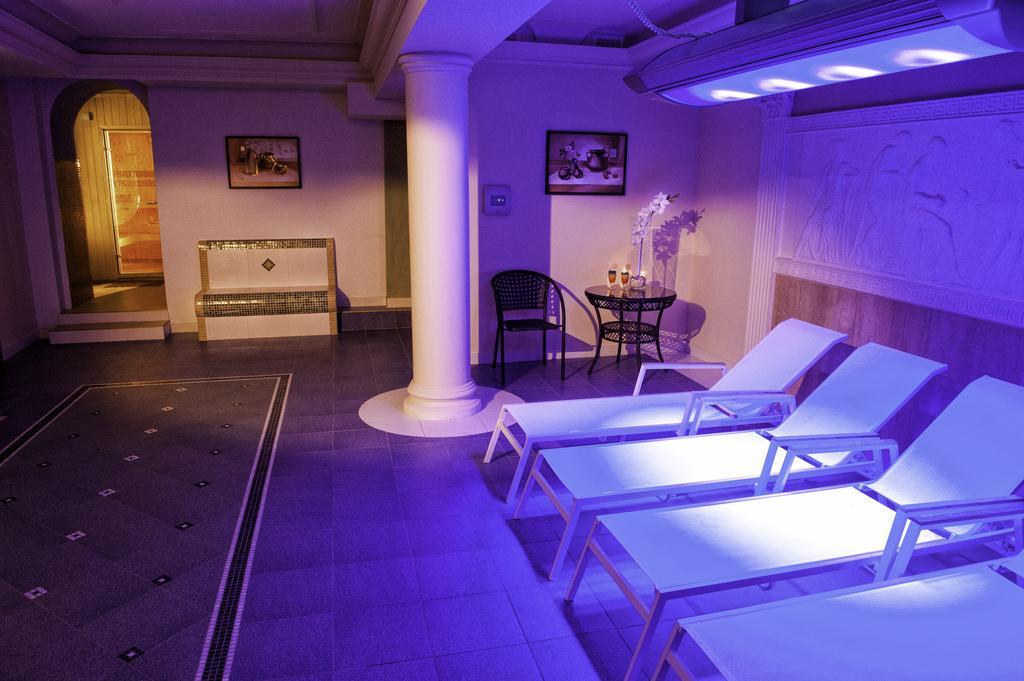 ורשה Hotel Arkadia Royal מראה חיצוני תמונה